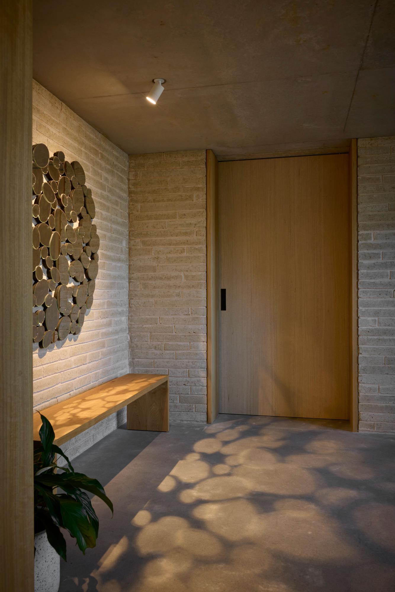 0237 - Allambie Heights Residence 062.jpg