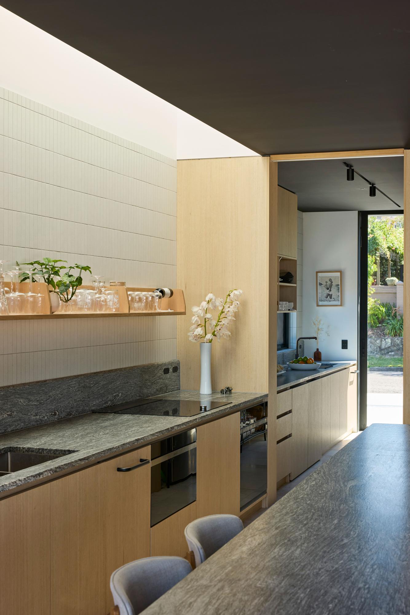 0237 - Allambie Heights Residence 042.jpg